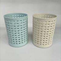 圆形笔筒509