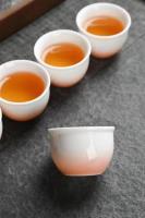 羊冰缸杯釉里红