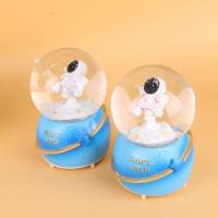RM2241X-100#自动飘雪水晶球