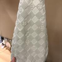 35*35压花方巾